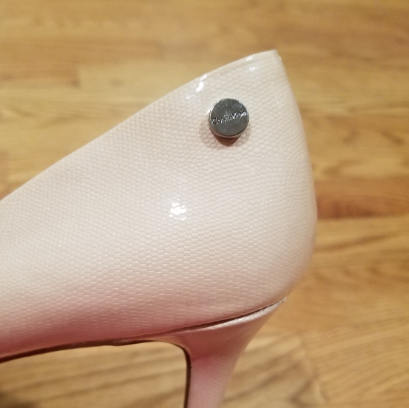 Calvin Klein Kasia Peep Toe Pumps Pale Pink Patent Leather - Picture 9 of 11